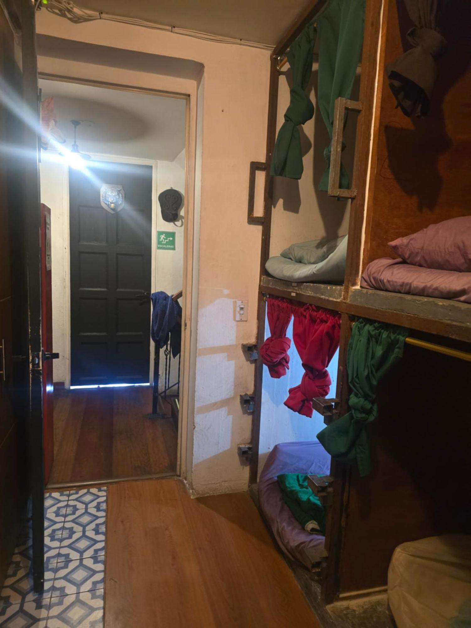 Portelli Hostal Zona G- Para Extranjeros Bogotá Dış mekan fotoğraf