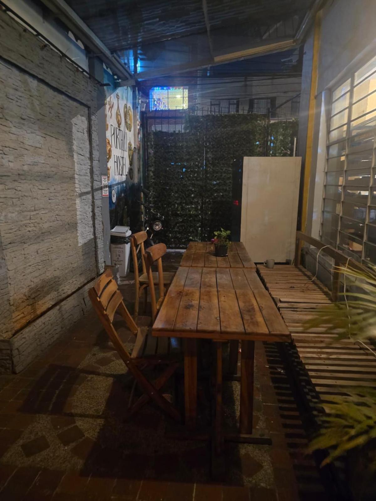 Portelli Hostal Zona G- Para Extranjeros Bogotá Dış mekan fotoğraf